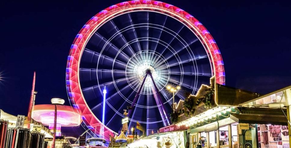 Jahrmarkt Fotolia
