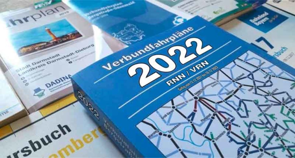 Titelbild eines Fahrplanbuches