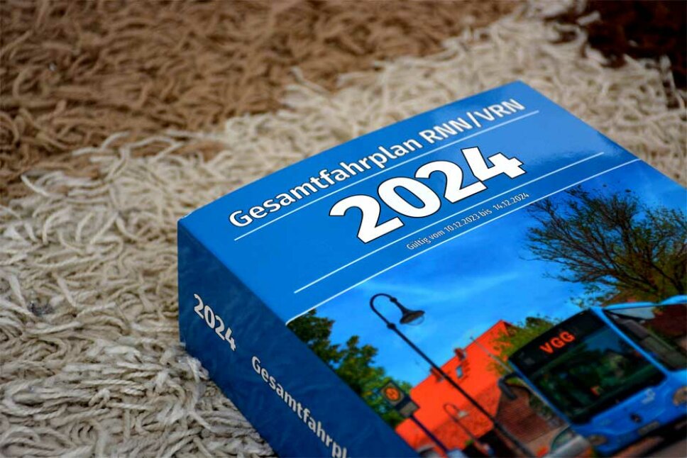 Fahrplanbuch