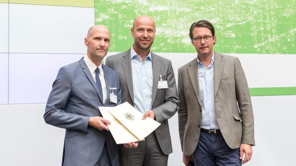 Foto Übergabe Bmvi Förderbescheid Digi Verkehrssysteme-i-kl