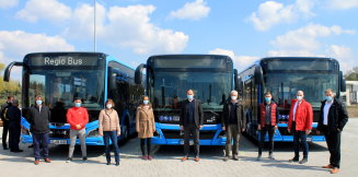 Neue blaue Busse in der Südpfalz im Linienbündel Germersheim