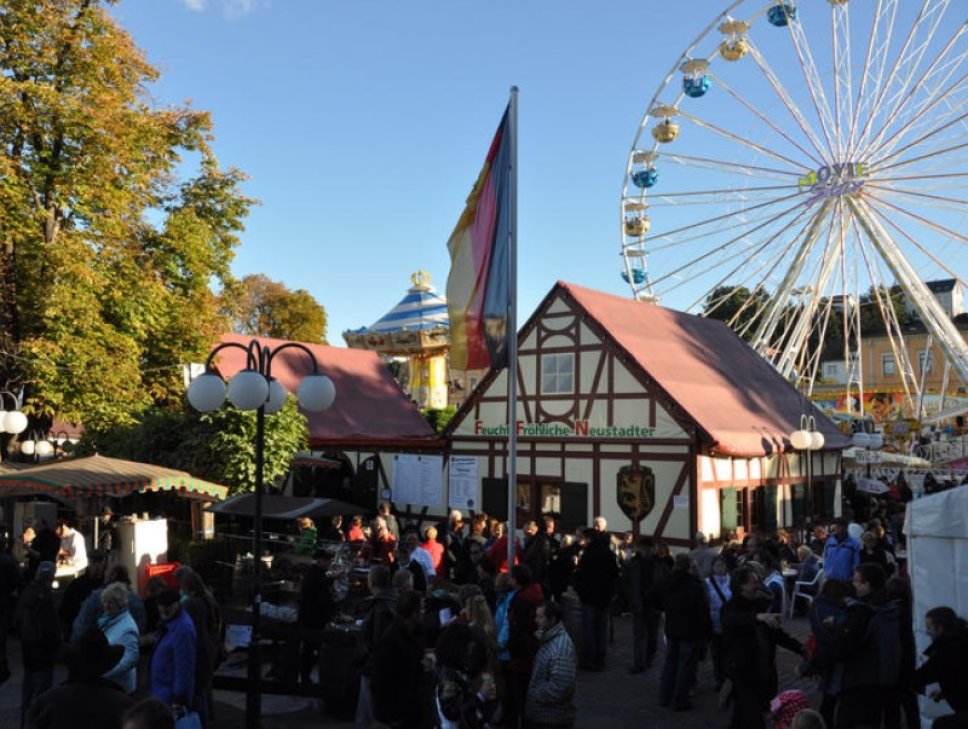 VRN Deutsches Weinlesefest in Neustadt/W. mit Bus & Bahn